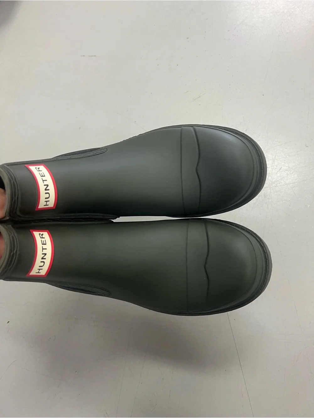 Hunter Men’s Original Chelsea Boots Size US 8.0